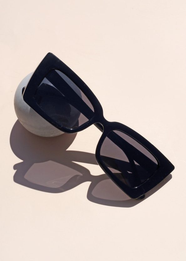 2025-sunglasses-s02-1